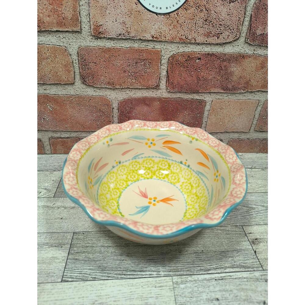 Temptations Old World Springfetti 1Qt Scalloped Serving/Mixing Bowl New